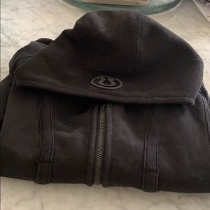 Lululemon size 4 Black hoodie